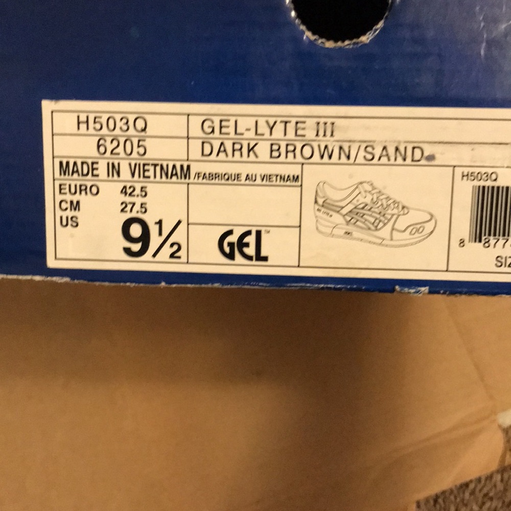 ASICS - Picture 7 of 7